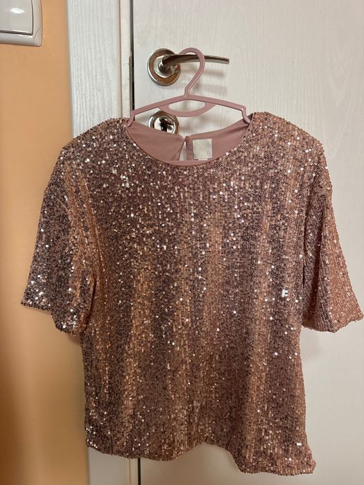 Парти блуза за предстоящите празници