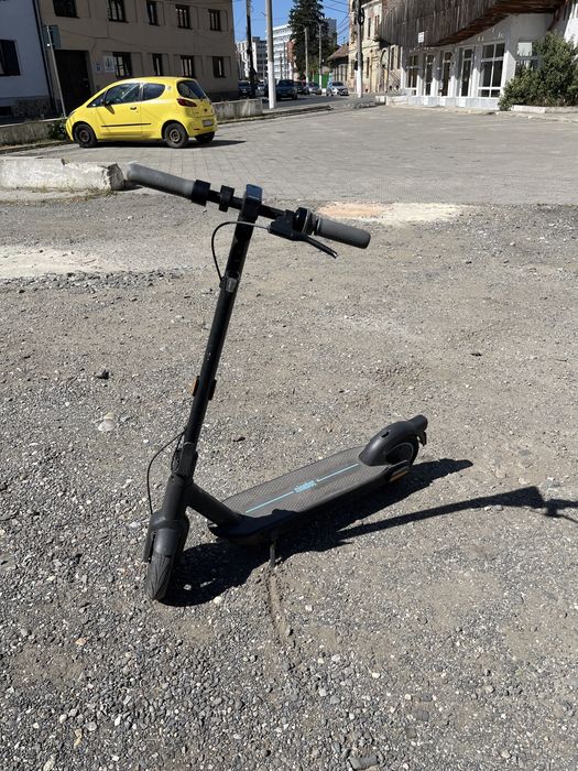 Trotineta Ninebot autonomie 20 km/h perfecta pentru oras