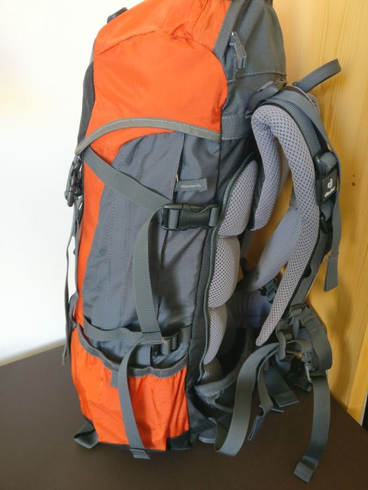 Rucsac Deuter Fox 30 si borseta hidratare Deuter Pulse one