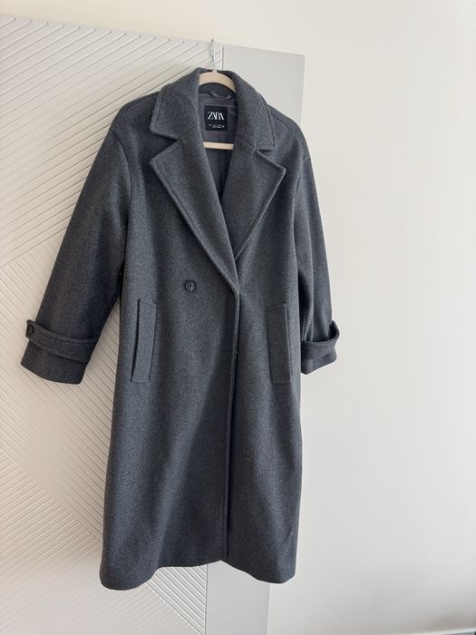 Дълго палто Zara