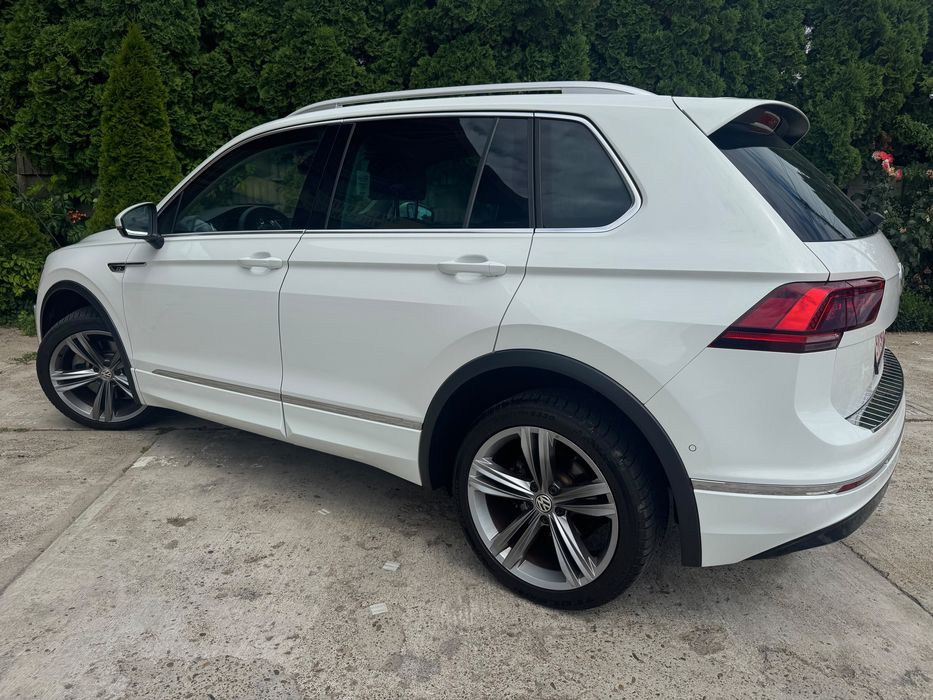 VW Tiguan R-Line 4x4 / 2.0 Diesel/ 190cp / Virtual