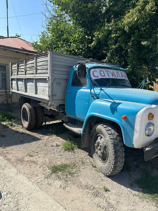 Gaz 53 sotiladi srochna