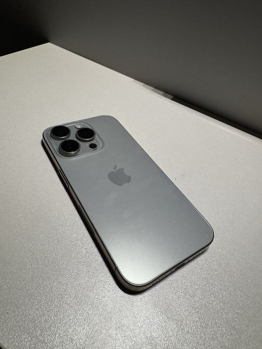 iPhone 15 Pro, 256 gb