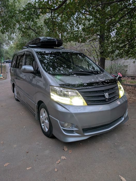 Тойота Альфард Toyota Alphard