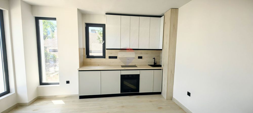 Продава се Тристаен апартамент в Варна, Аспарухово - 71 кв.м за 3092 €/кв.м - Снимка #2