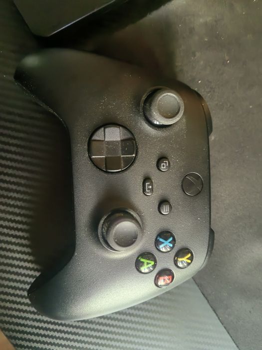 Setup gaming Laptop + mouse + birou + controller