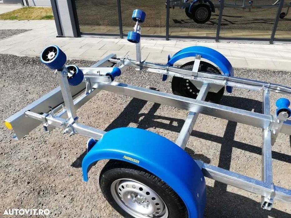 Peridoc barca Neptun NAVI 5M 750KG