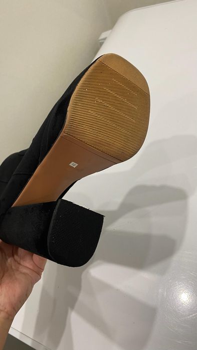 Очень красивые полусапожки.