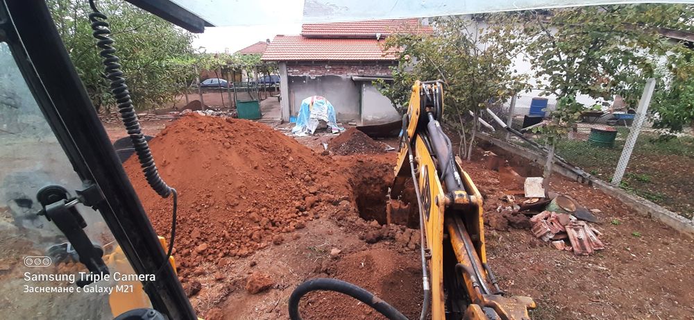 Услуги с комбиниран багер  и автокран