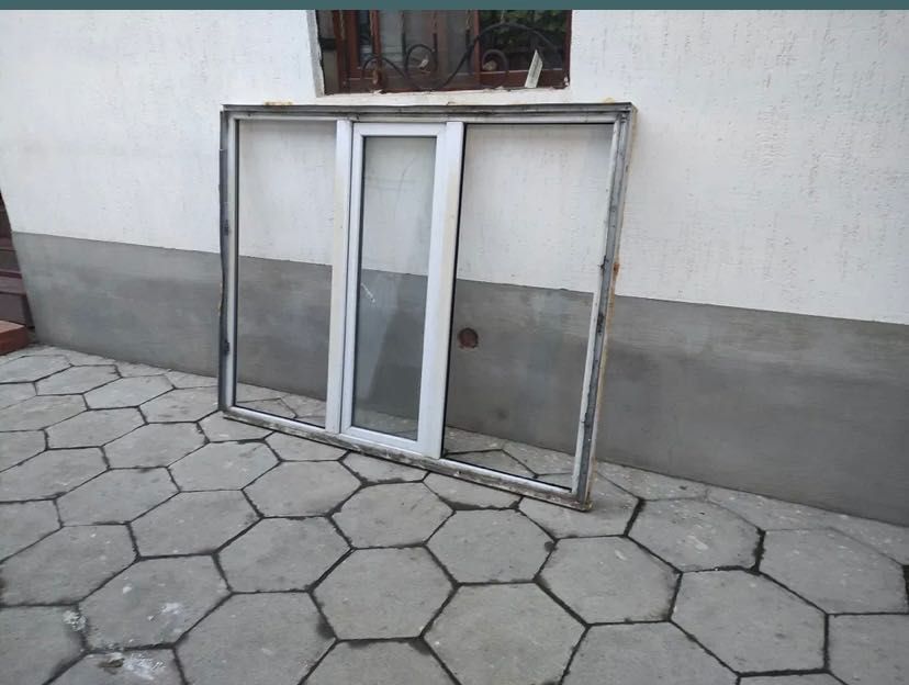 Пластиковые двери, окна