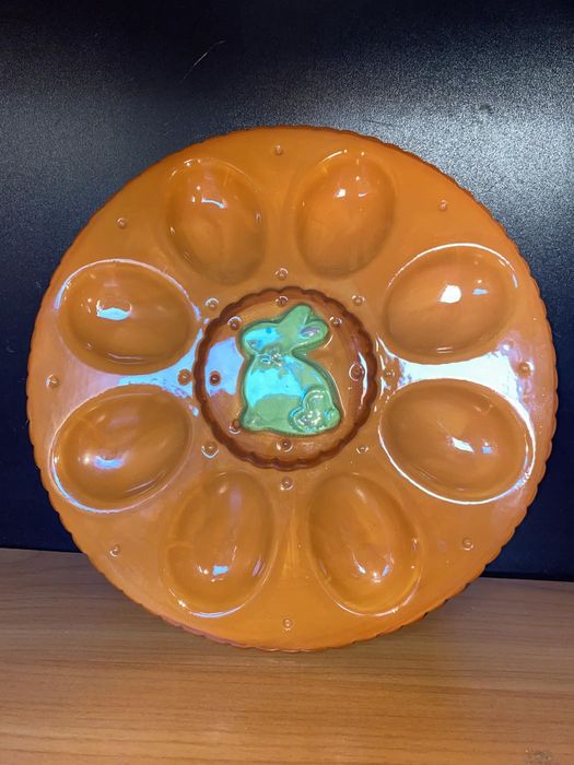 Великденска чиния