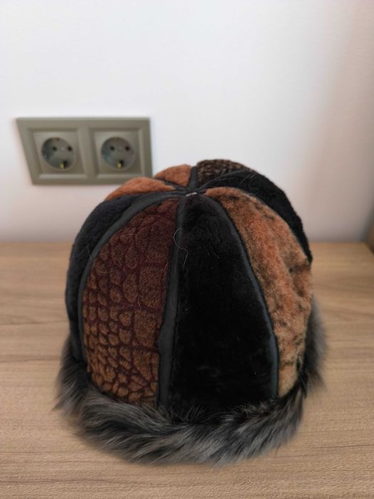 Дамска  зимна ШАПКА от естествена кожа