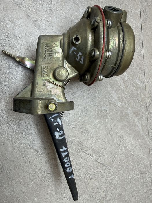 Продам запчасти на газ 53