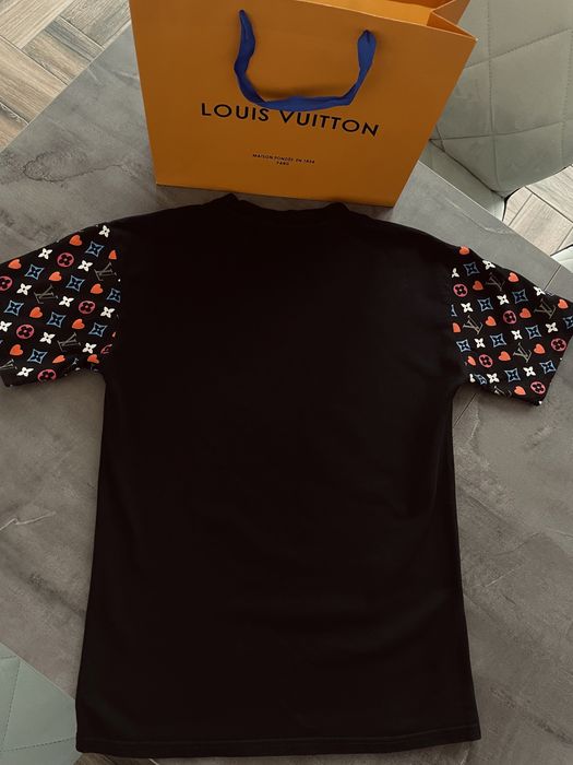 Louis Vuitton нови тениски