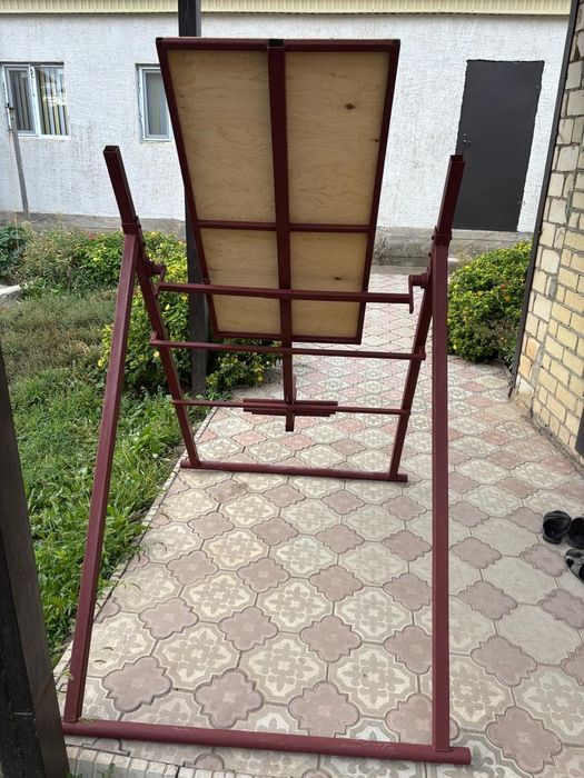 Инверсионный стул