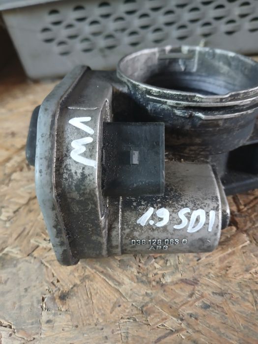 Дросел Vw 1.9sdi