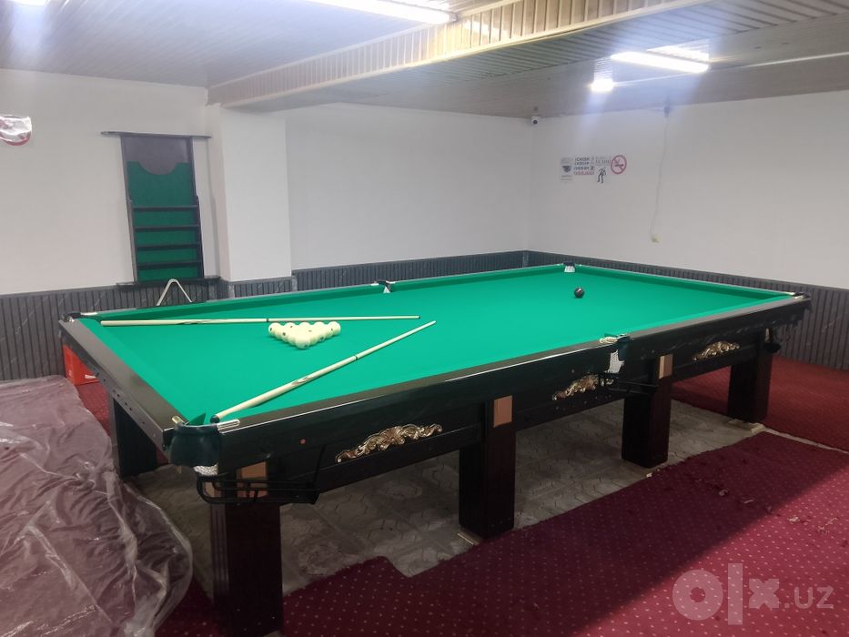 Billiard stol tosh va kiy bilan birga