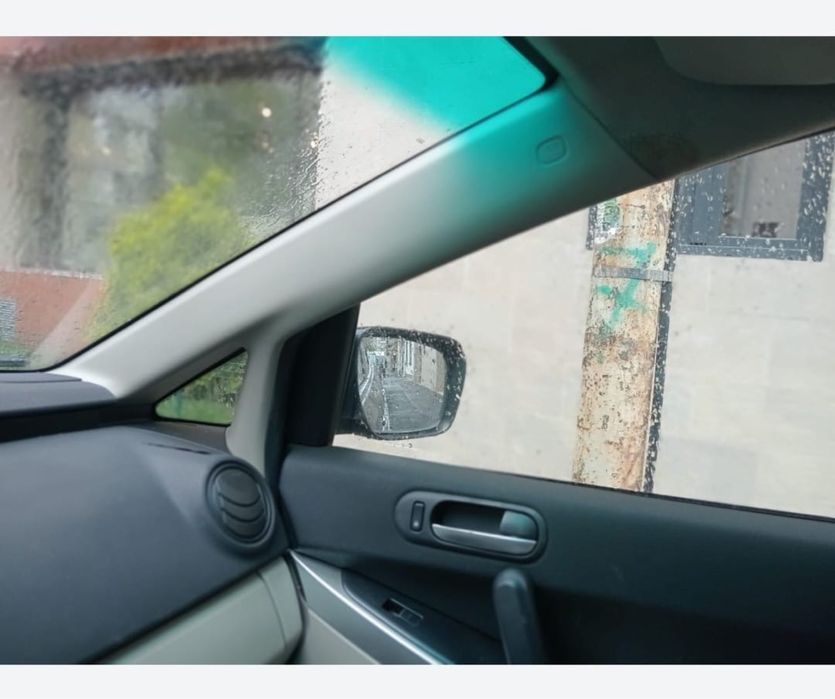 Vand masina mazda CX7