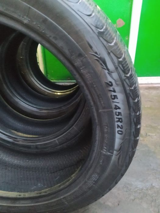 Резина 275/45/20