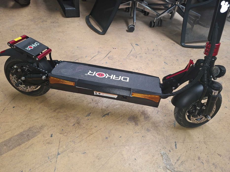 Trotineta electrica Dakor City V2, 1000W, autonomie 100 km