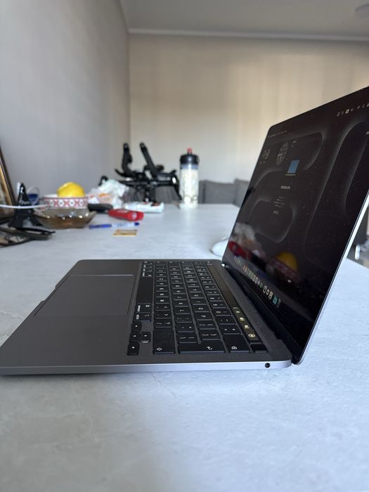 Apple MacBook Pro 13”  M1 2020 16gb/512gb