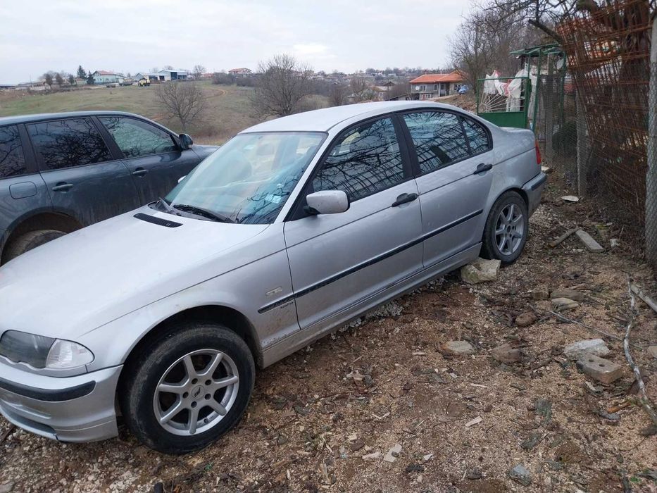 БМВ На части 318 2000г BMW