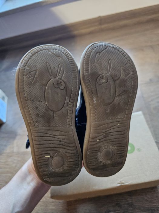 Лачени обувки Froddo