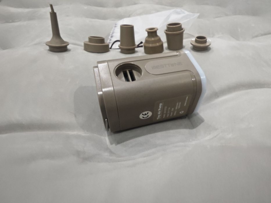 Cort gonflabil + saltea gonflabila+pompa electrica