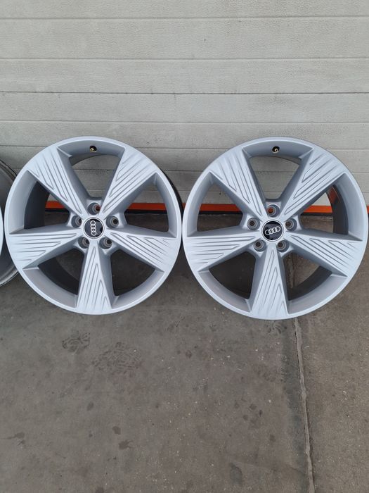 Оригинални джанти за АУДИ AUDI SEAT SKODA VW R19 5x112 ET45 8J