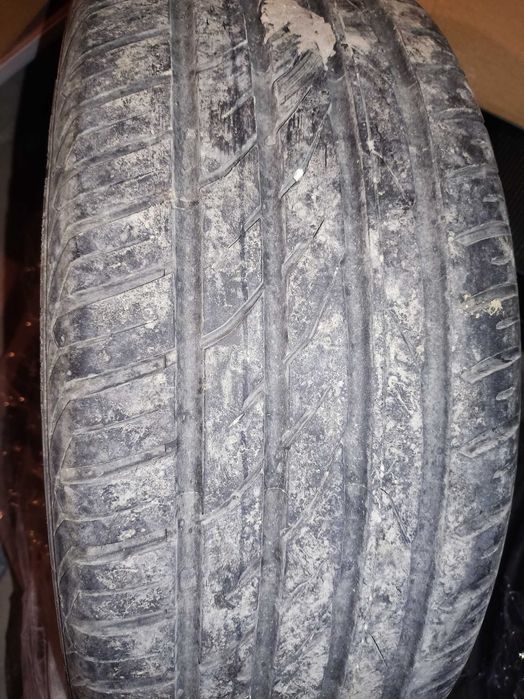 Продавам лятни гуми 17'