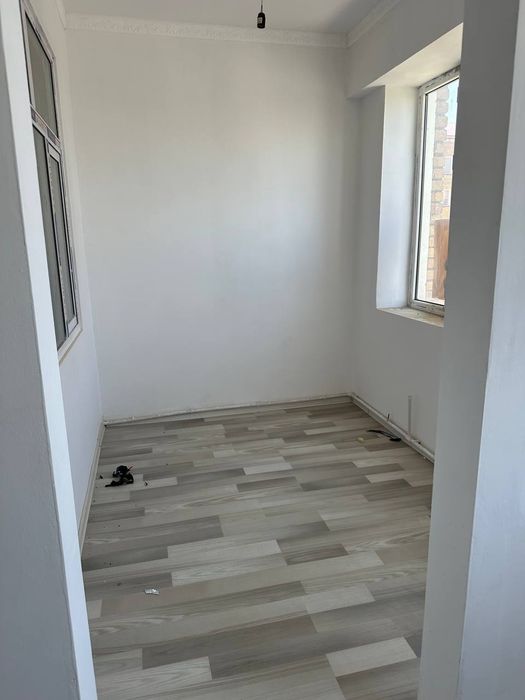 Ассалому алейкум квартира сотилади нактга ипотека булмайди