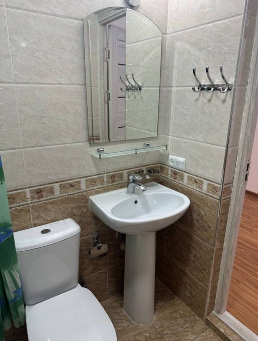 10 ком Юнсабоде пад офес и.л.д дома аренда