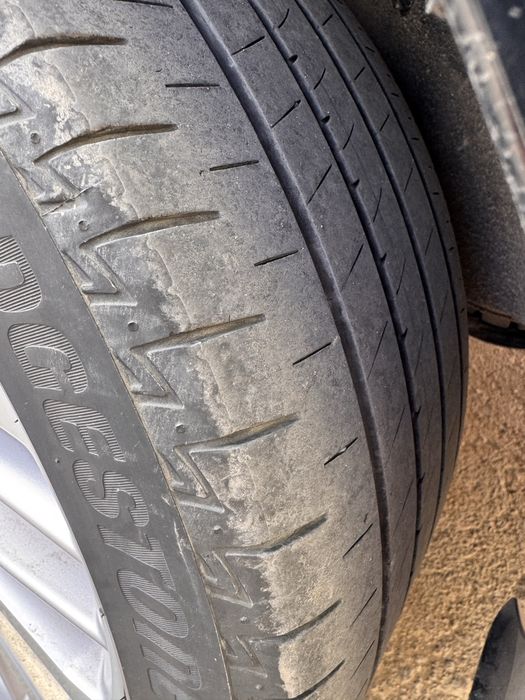 Bridgestone Turanza 235/45 18 лето