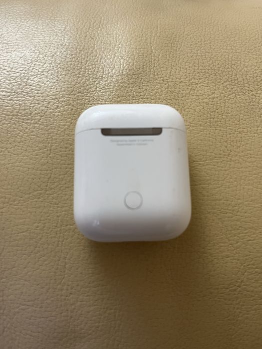 Продаю ориниальный Airpods