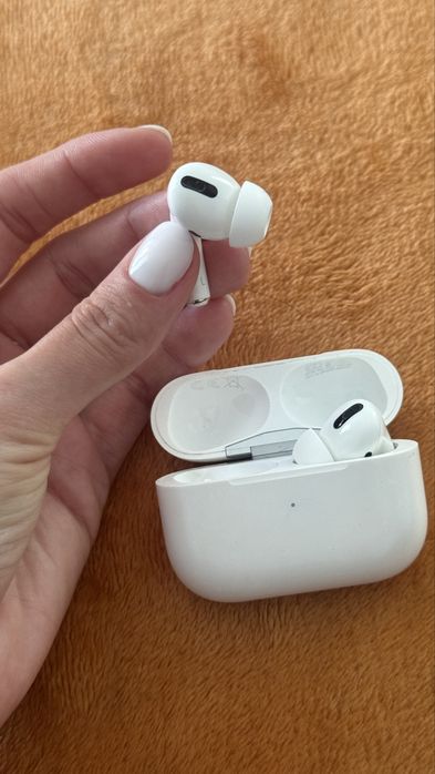 Airpods3(2021)-Apple