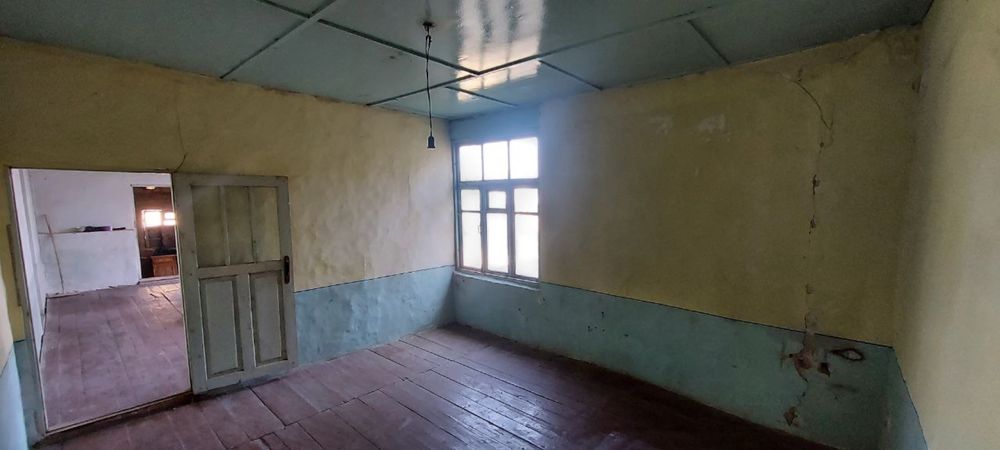 Uy sotladi nazarbekda