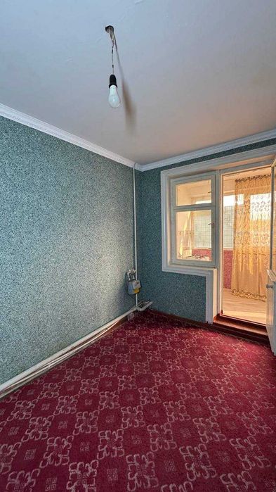 Киргили Гулшан магазини 2 қаватда 2 хонали квартира сотилади. ID: 1467