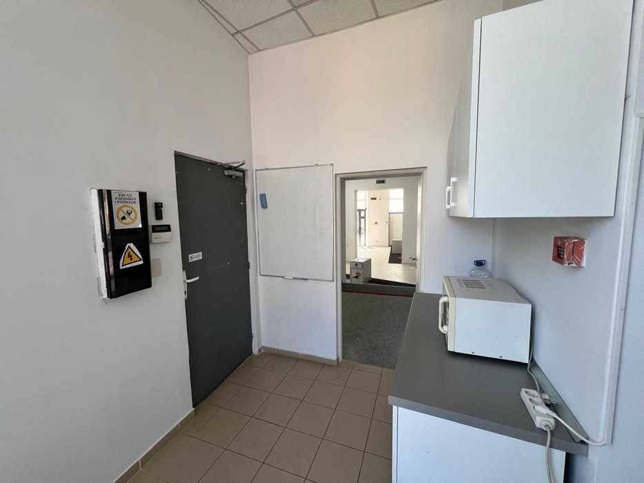 Imobil de prestigiu disponibil – fostă agenție bancară BRD.