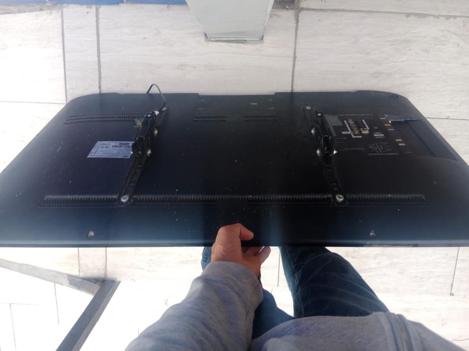 Самсунг телевизор сатылады