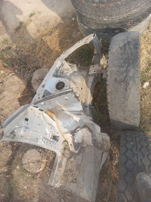 Подравник левый передний лексус рх