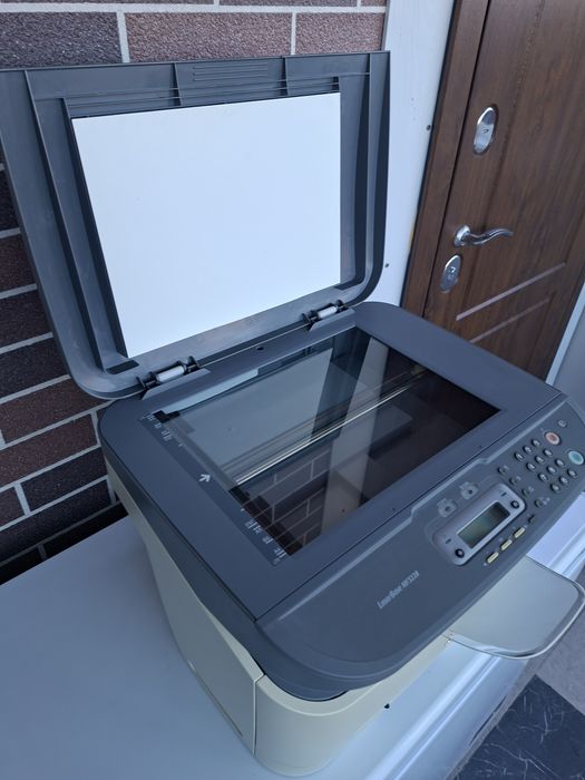 Canon MF 3228(принтер,сканер,ксерокс)