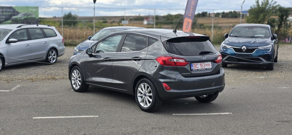 Ford fiesta 1.0i an 2018 lane assist navi  rate