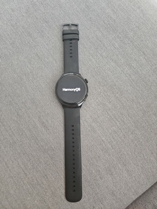 Huawei Watch 4, чисто нов, неизползван.