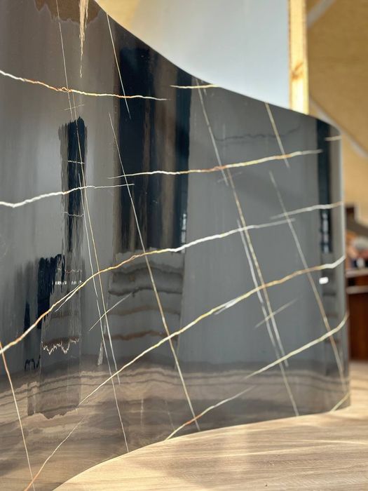 Гибкий мрамор самоклеющийся