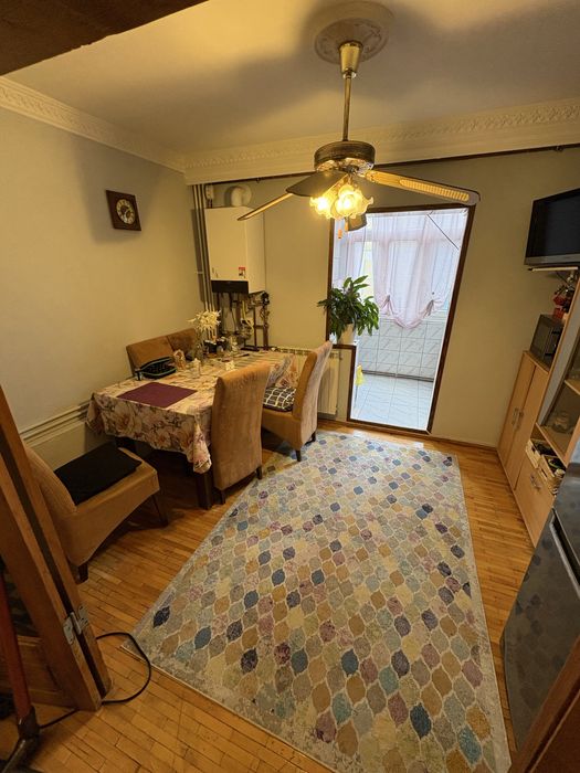 Apartament 3 camere Gorjului 3/4, decomandat, 71mp, 1984,