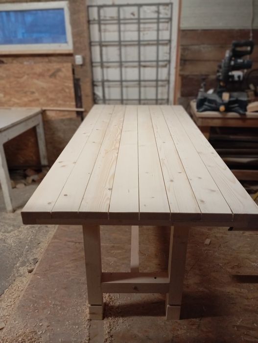 Masă lemn masiv  pentru terasă