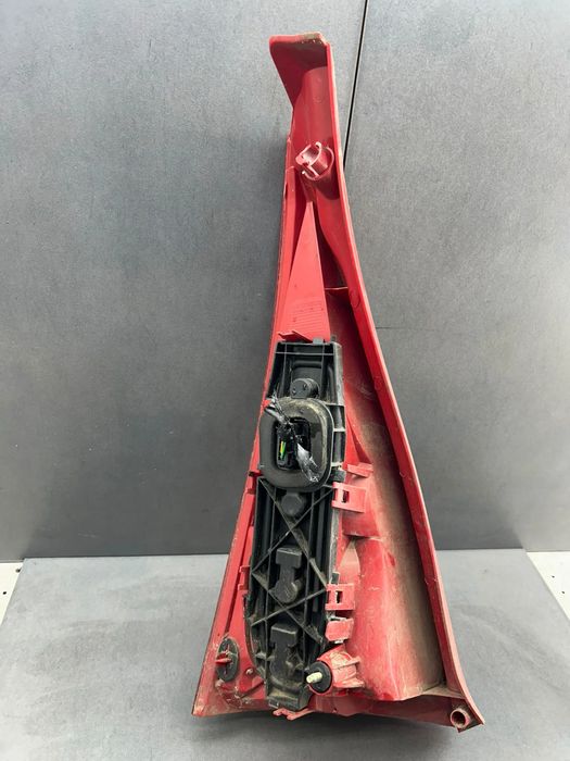 Lampa / Tripla stop dreapta pe aripa Citroen C3 2005 1.4 MT (75 hp)