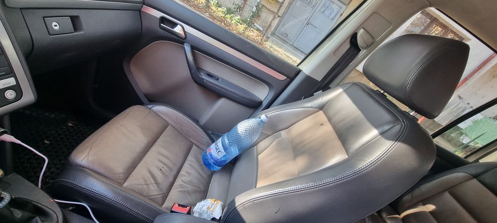 VOLKSWAGEN Touran 2007 — imagine 3