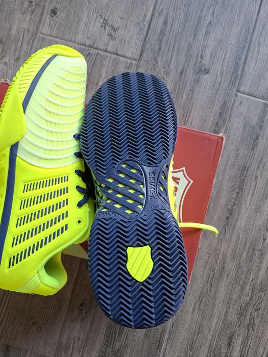 Adidasi tenis K-Swiss