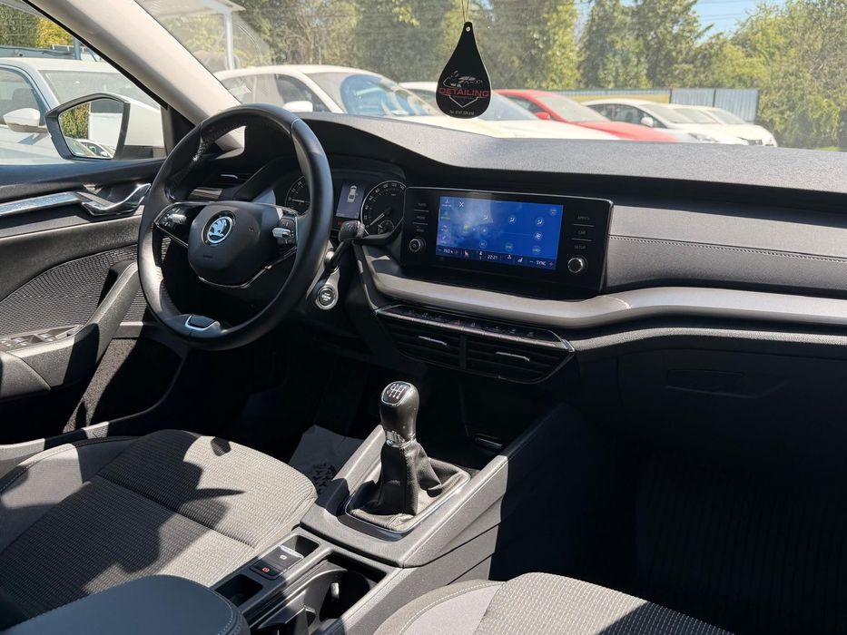 SKODA Octavia 2021 — imagine 4